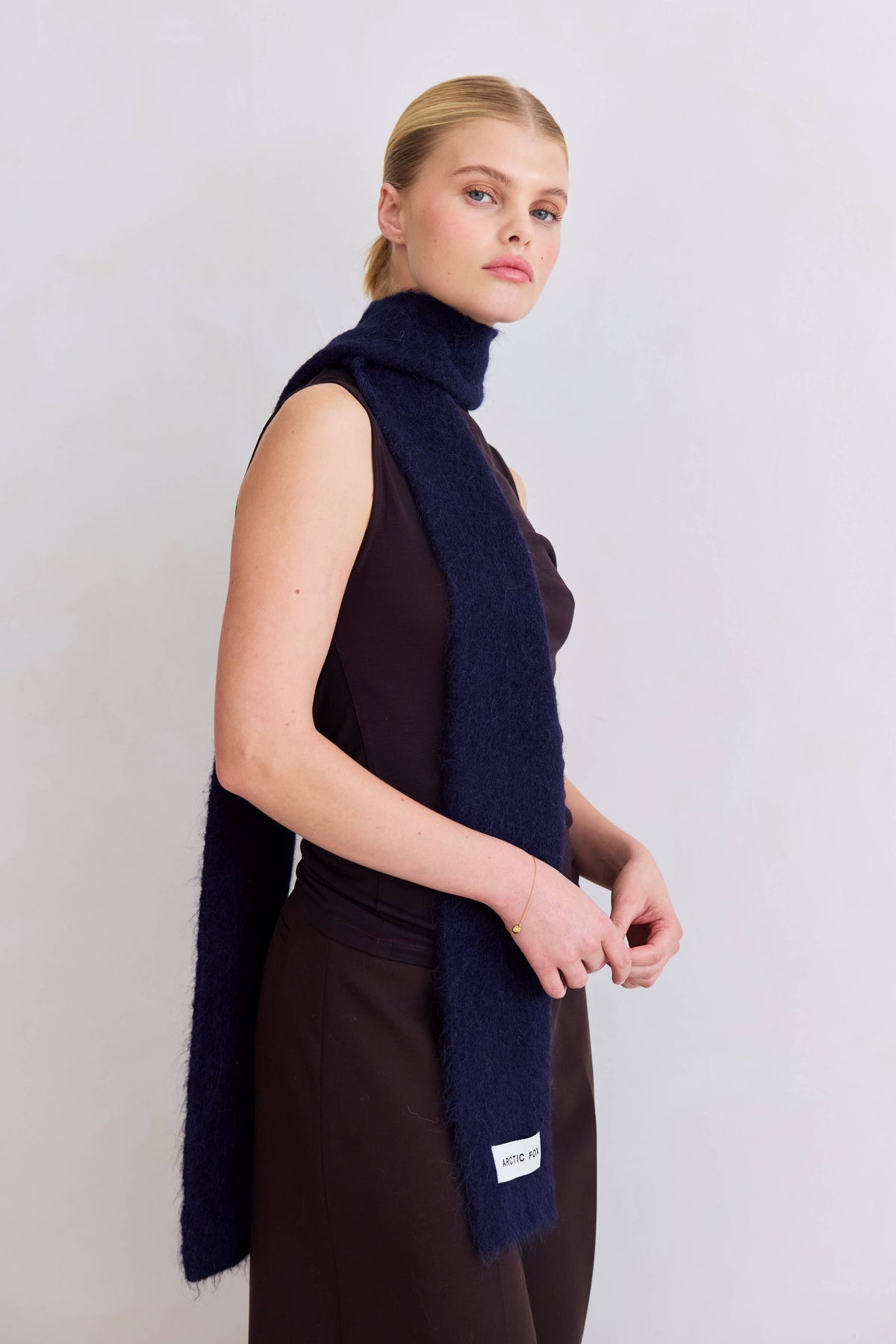 The Alpaca Skinny Scarf - Deep Sea Navy