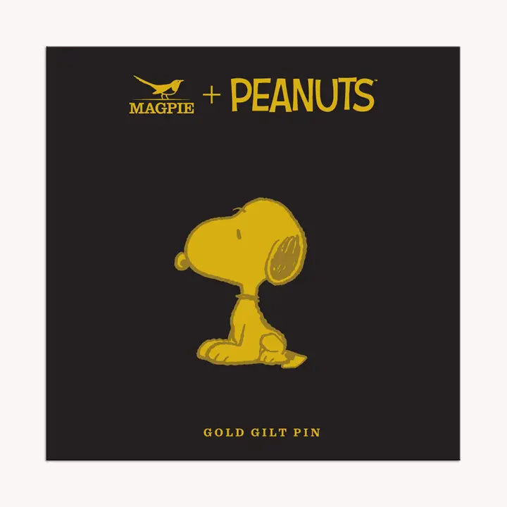 Peanuts Gold Pin-Sit Snoopy