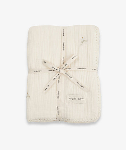Embroidered Muslin blanket - Wild Chamomile