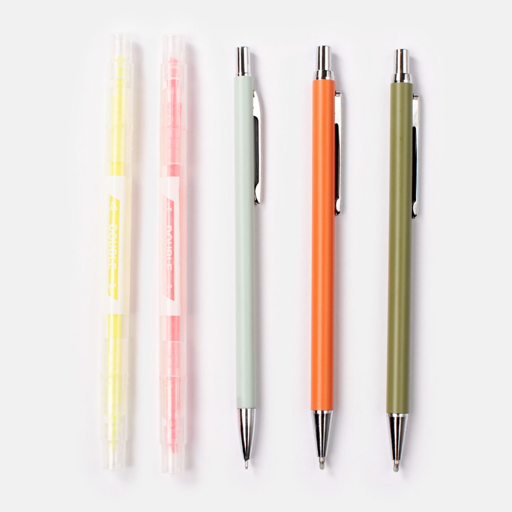 Essential Desk Set of 5 Pens