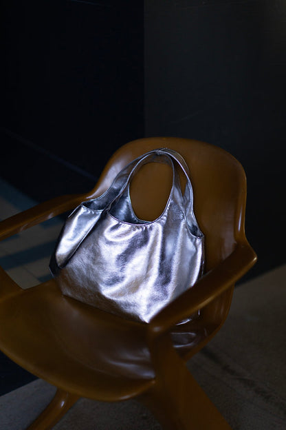 Mila Handy Bold Bag in Silver by Tinne + Mia