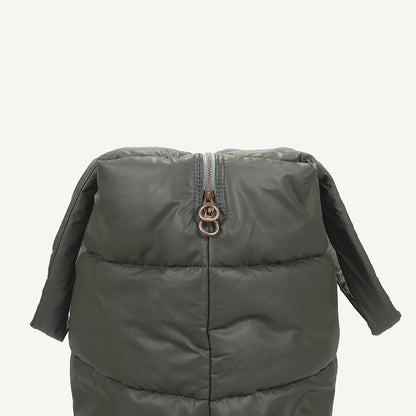 Camill Big Puffy Weekend Bag in Olive Night by Tinne + Mia