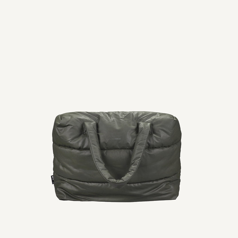 Camill Big Puffy Weekend Bag in Olive Night by Tinne + Mia