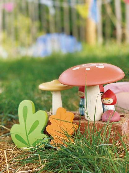 Merrywood Tales Woodland Gnome Family