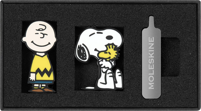 Moleskine Ltd. Ed. Peanuts Double Pin Set: Snoopy & Charlie