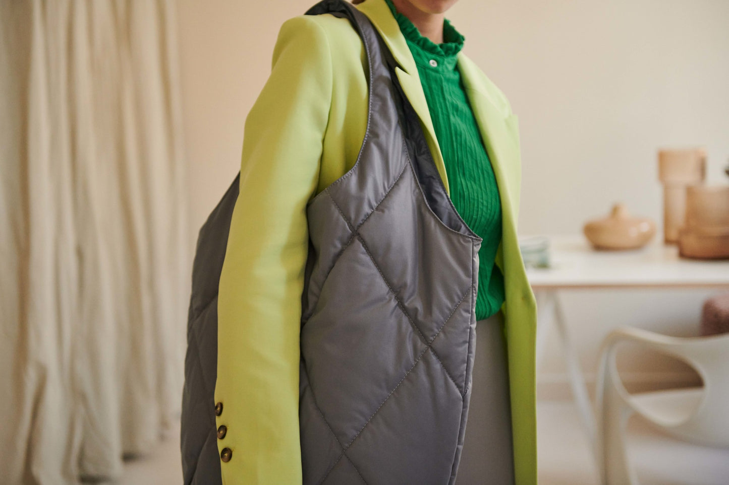 Carmel Puffy Bold Bag in Quicksilver by Tinne + Mia