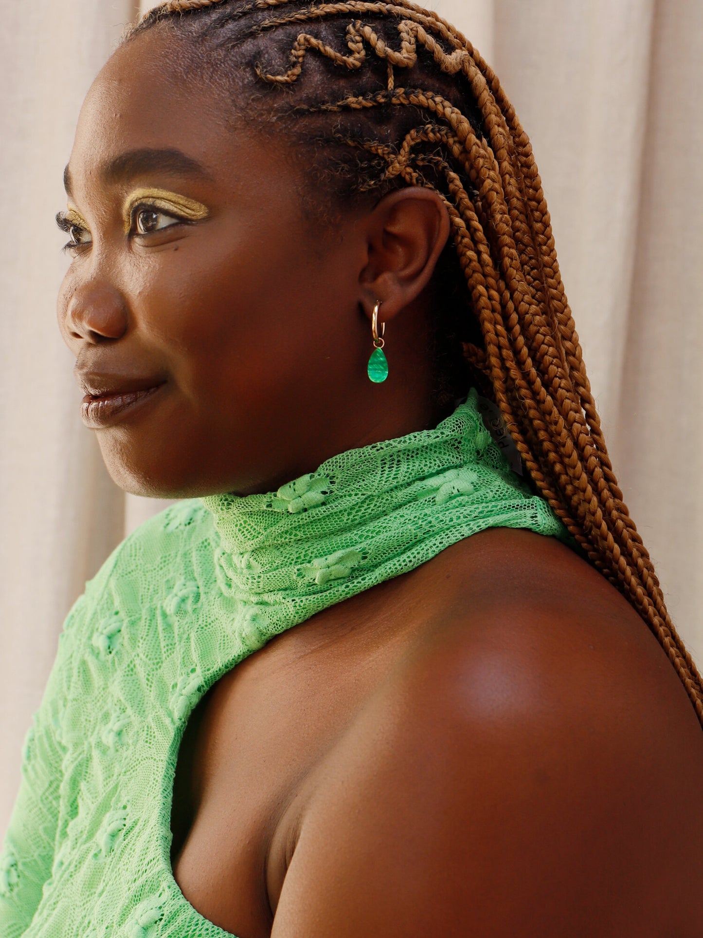 Raindrop Hoops in Emerald