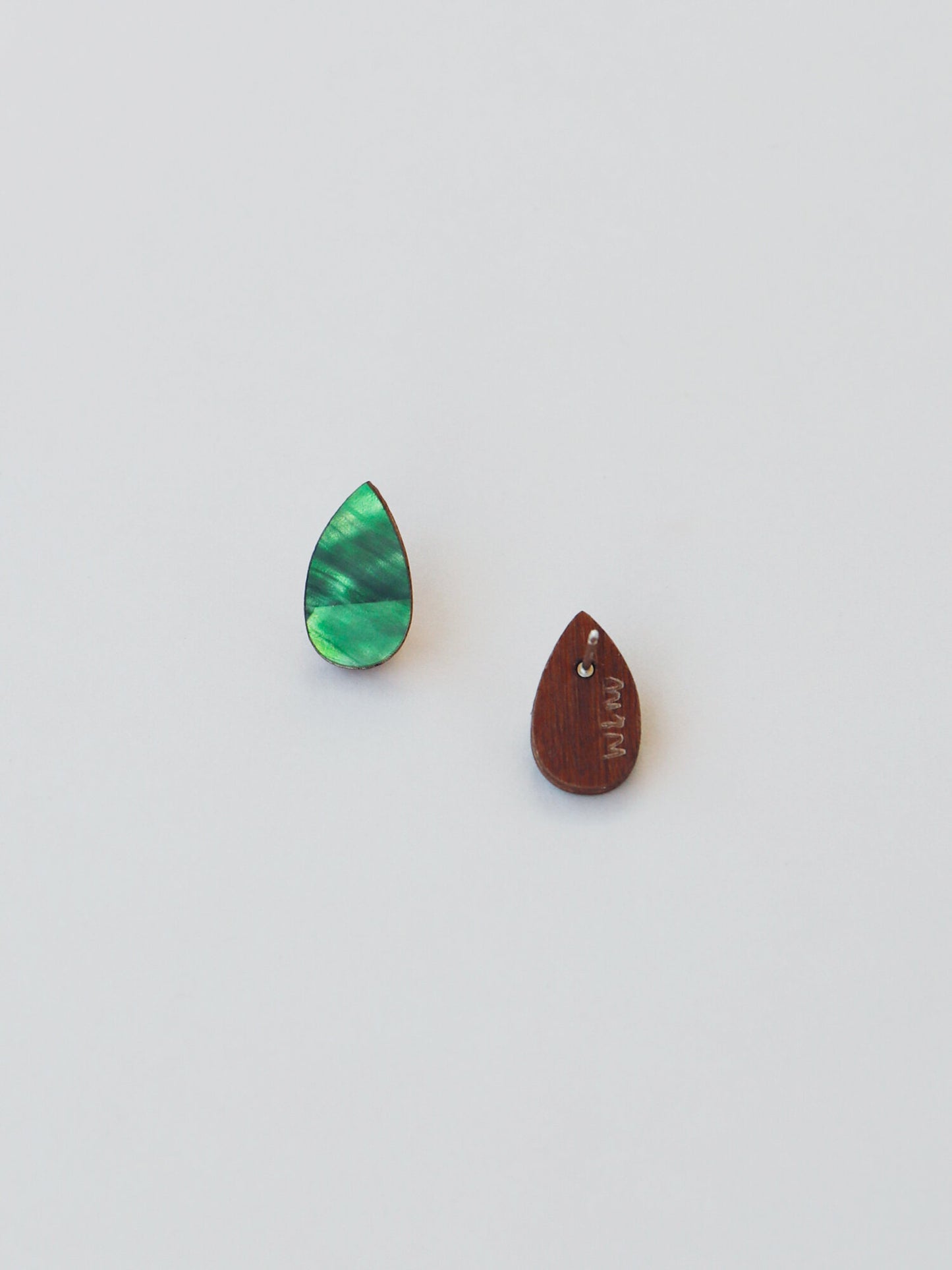 Raindrop Studs in Emerald