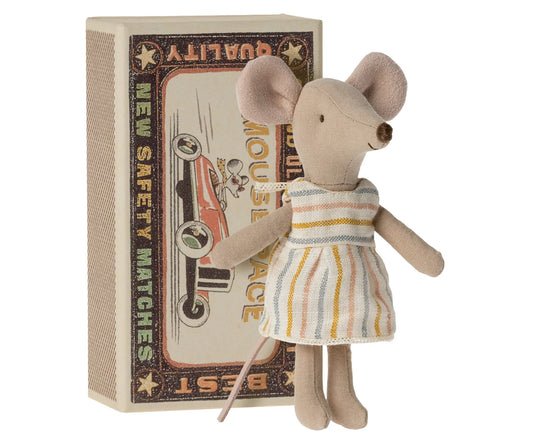 Big Sister Mouse in Matchbox (Yellow Check Blanket)