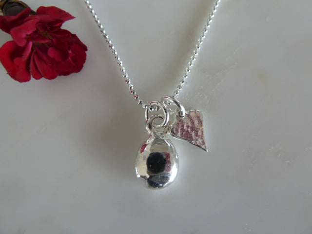 Silver Pebble Pendant + Silver Chain